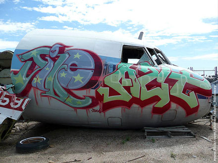 War Plane Graffiti 
